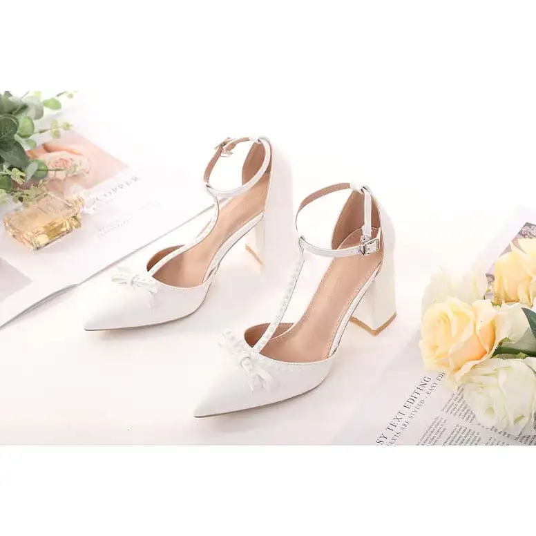 Bowknot Pointed Toe Sandals