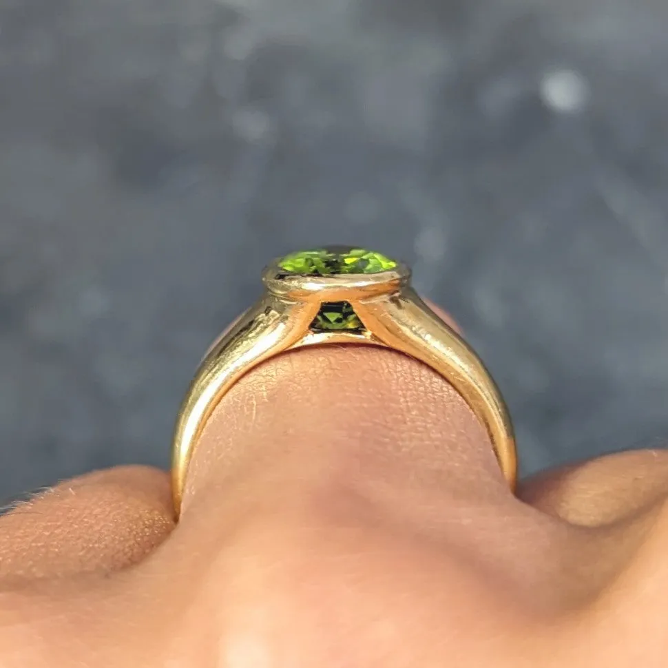 Bulgari 1990s Peridot 18 Karat Yellow Gold Vintage Bezel Ring