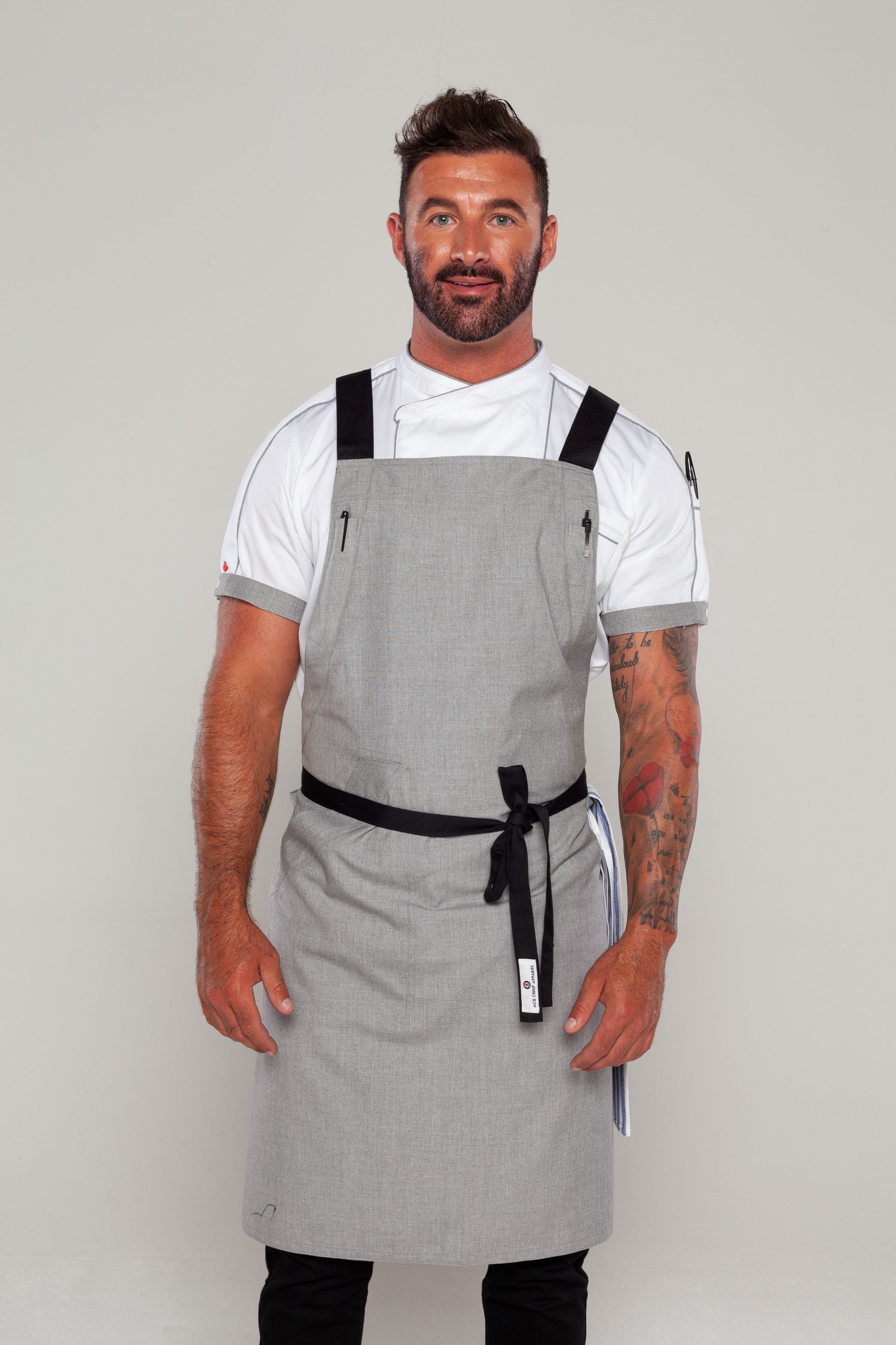 BYRON Crossover Chef apron Steel Grey with black straps