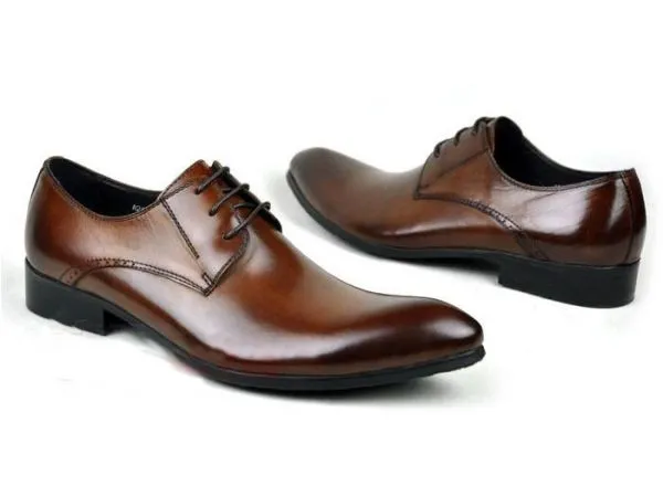 Classic Style Lace Up Dress Shoes for Men - Brown