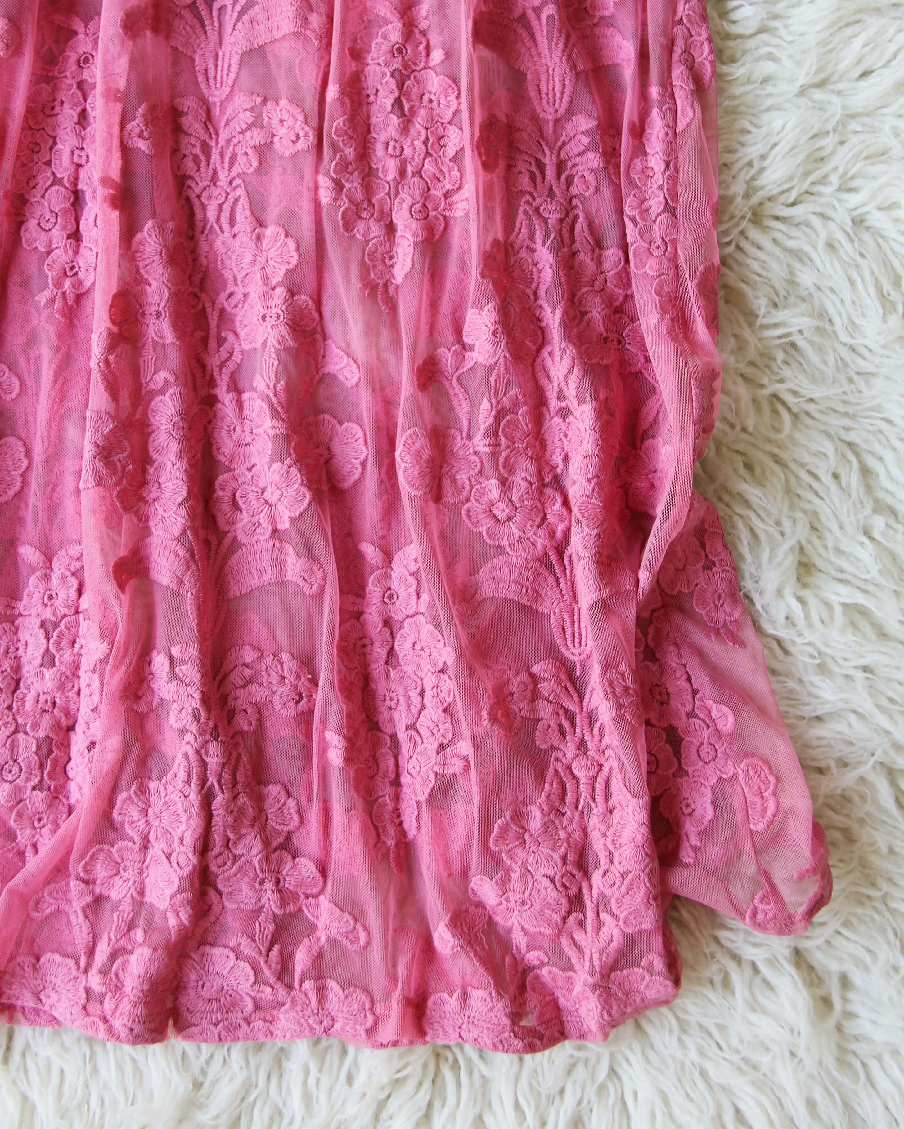 Tainted Rose Lace Maxi Dress in Long Sleeve