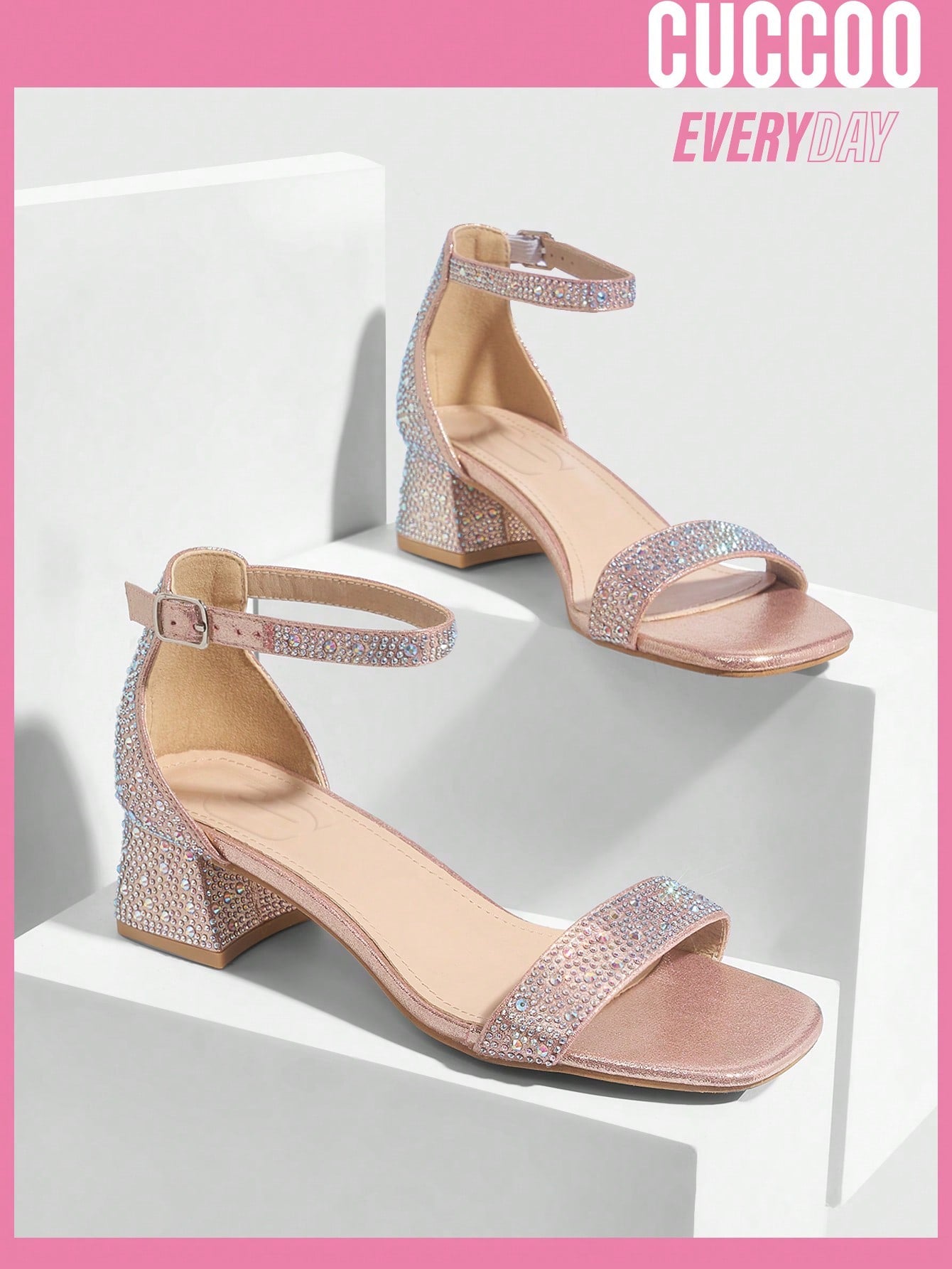 Woman Shoes Fashionable Champagne Metallic Full Diamond Classic Style Low Heel Comfortable Sandals For Spring And Summer