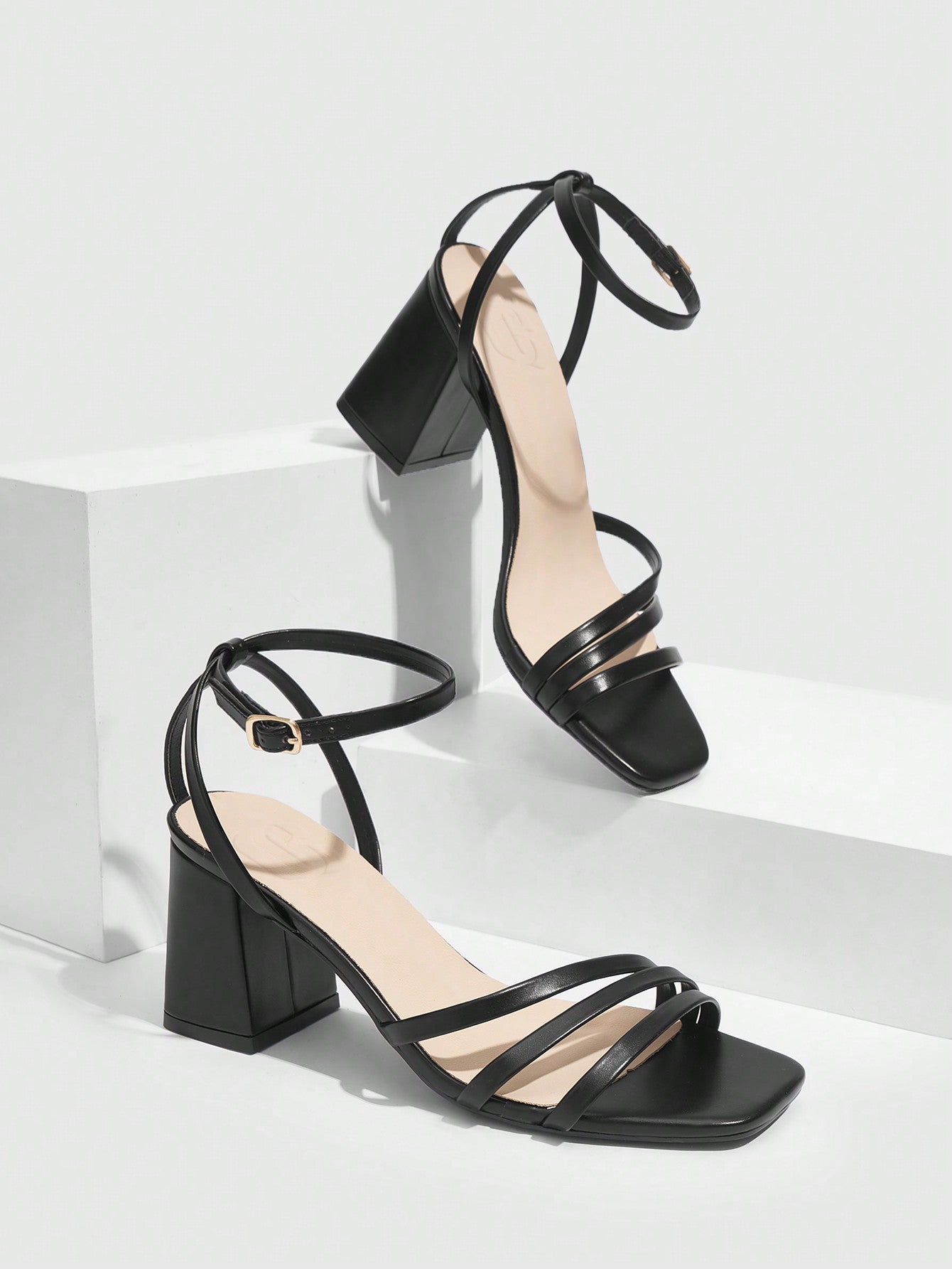 Woman Shoes Shoes Fashionable Classic High-Heeled Sandals In Black With Thin Straps For Spring And Summer