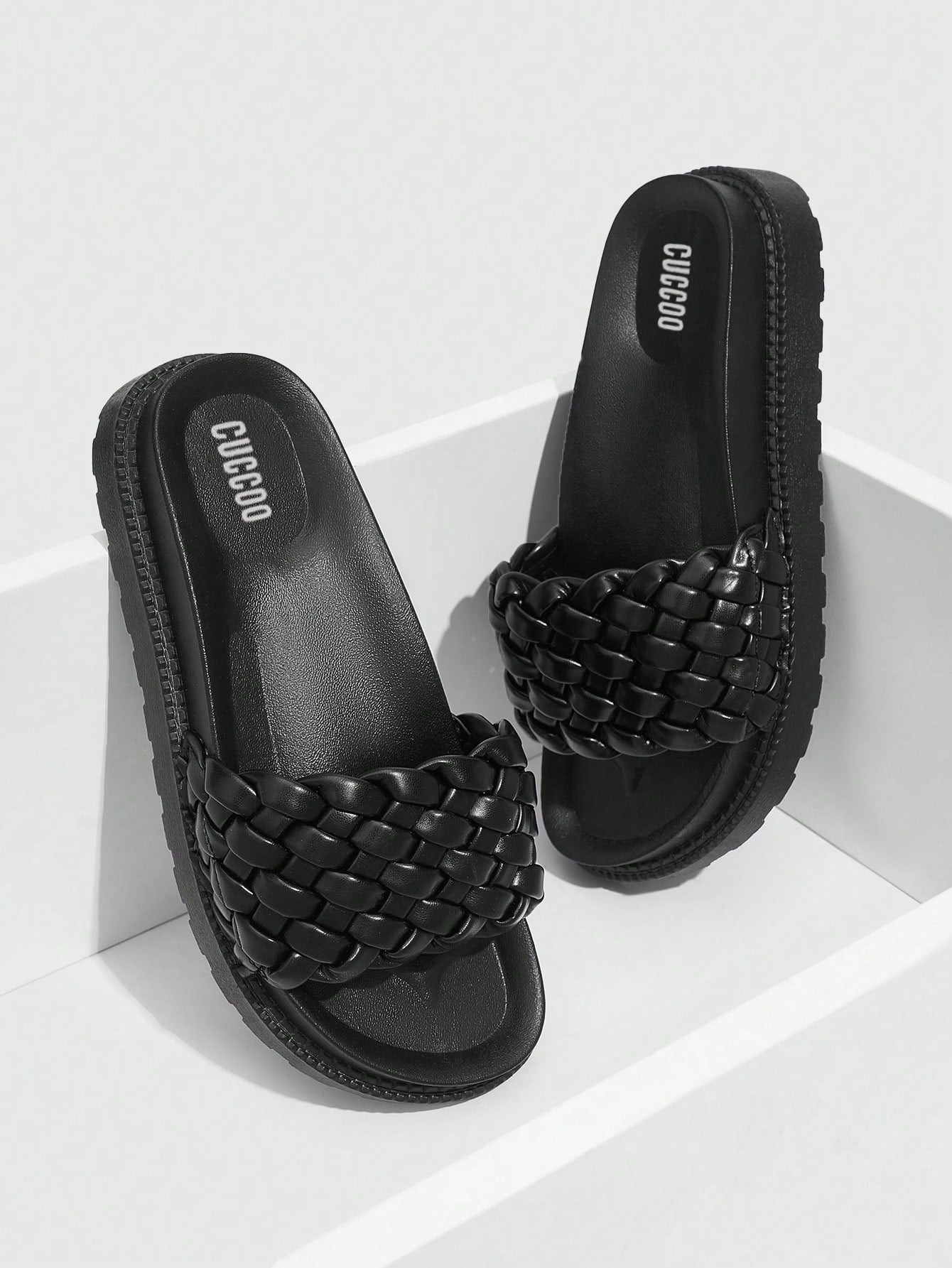 Woman Shoes Stylish Black Woven Platform Slippers For Spring And Summer